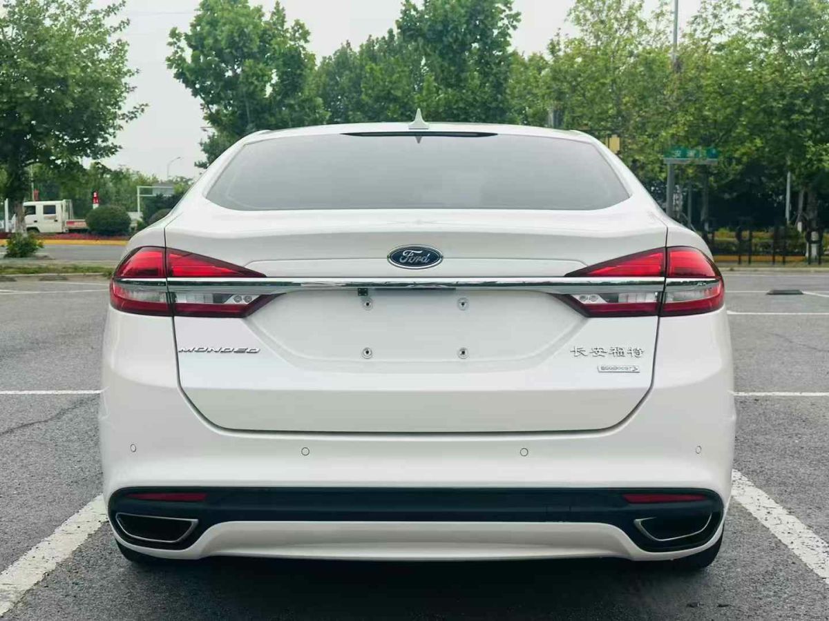 福特 蒙迪歐  2018款  EcoBoost 180 智控豪華型 國VI圖片