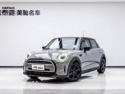 2022年9月  MINI 2023款 1.5T COOPER 艺术家 五门版 图片