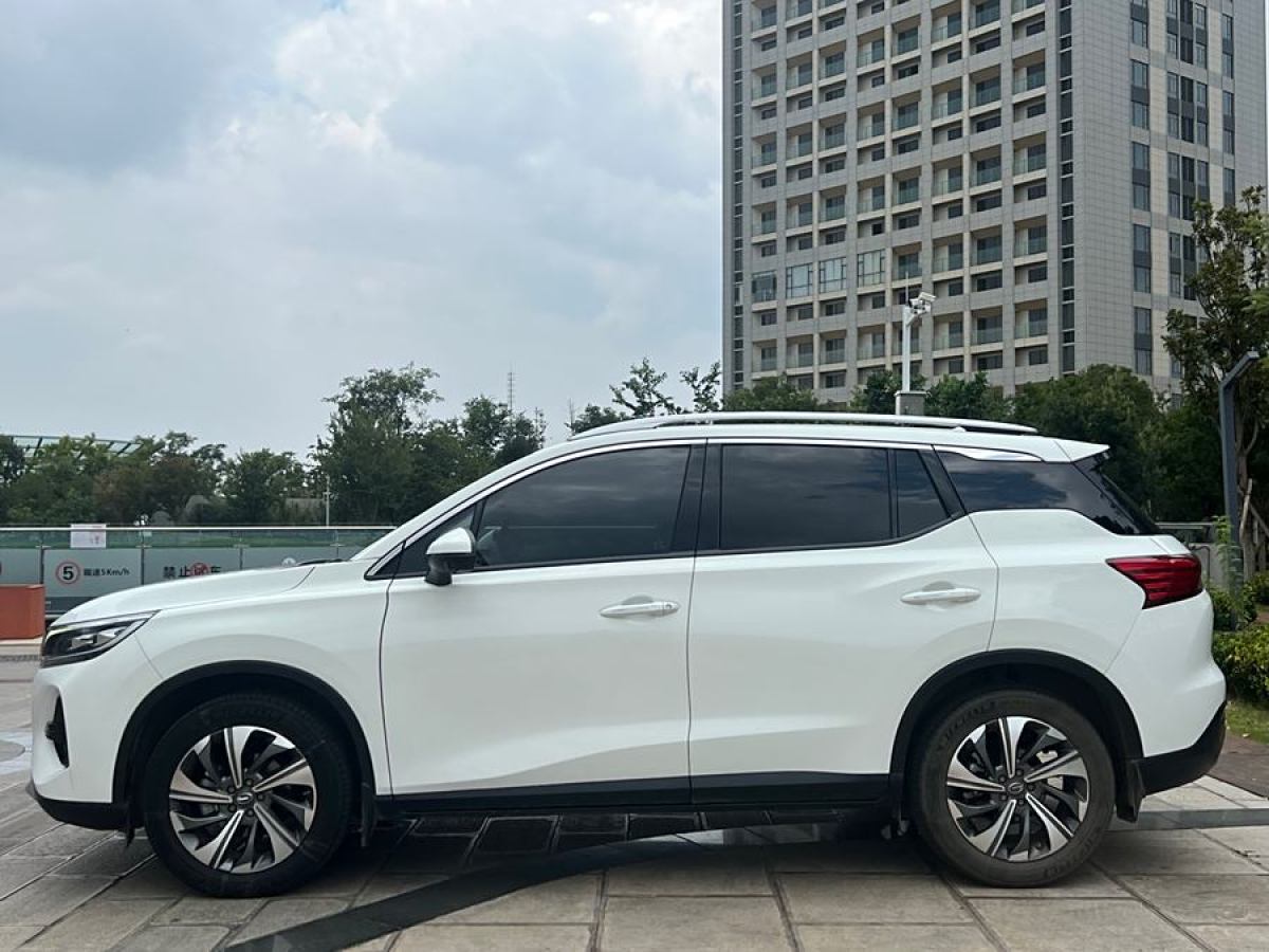 广汽传祺 GS4  2020款 270T 自动尊享版图片