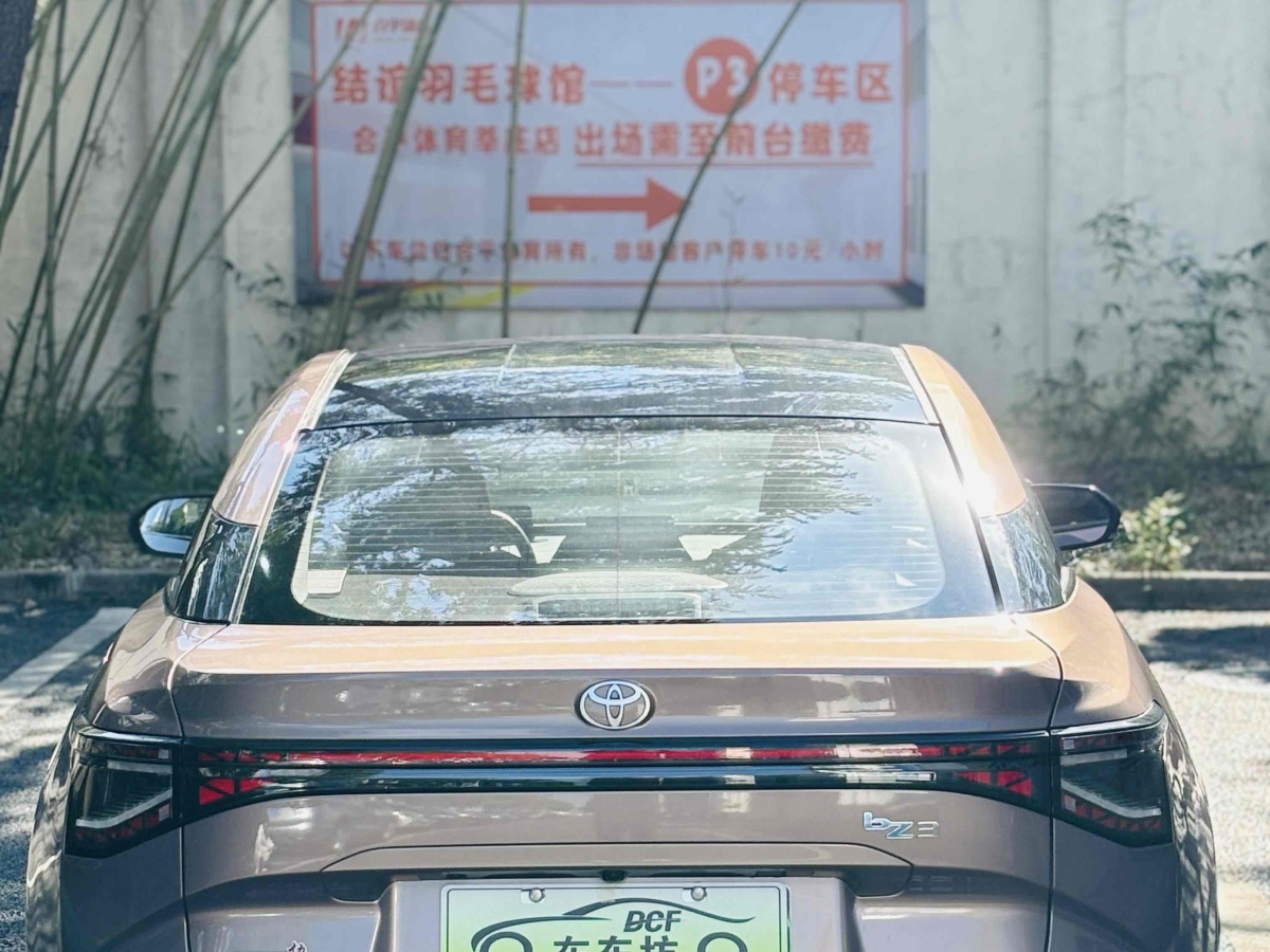 豐田 豐田bZ3  2023款 616km 長續(xù)航Premium圖片