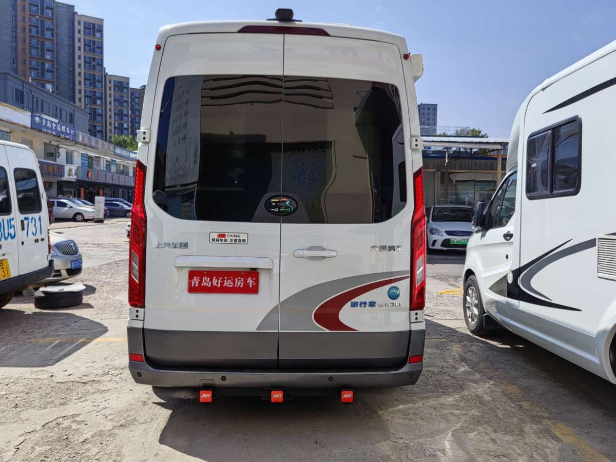 上汽大通 上汽大通MAXUS V100  2022款 2.0T旅行家V100縱床圖片