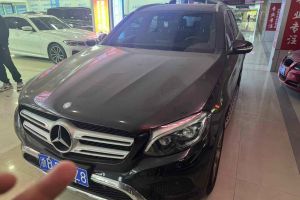 奔驰GLC 奔驰 GLC 200 4MATIC