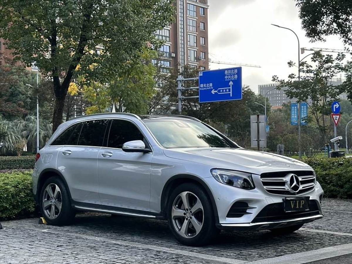 奔馳 奔馳GLC  2017款 GLC 300 4MATIC 動(dòng)感型圖片