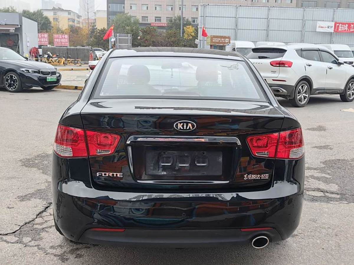 起亞 福瑞迪  2012款 1.6L MT GLS 紀(jì)念版圖片