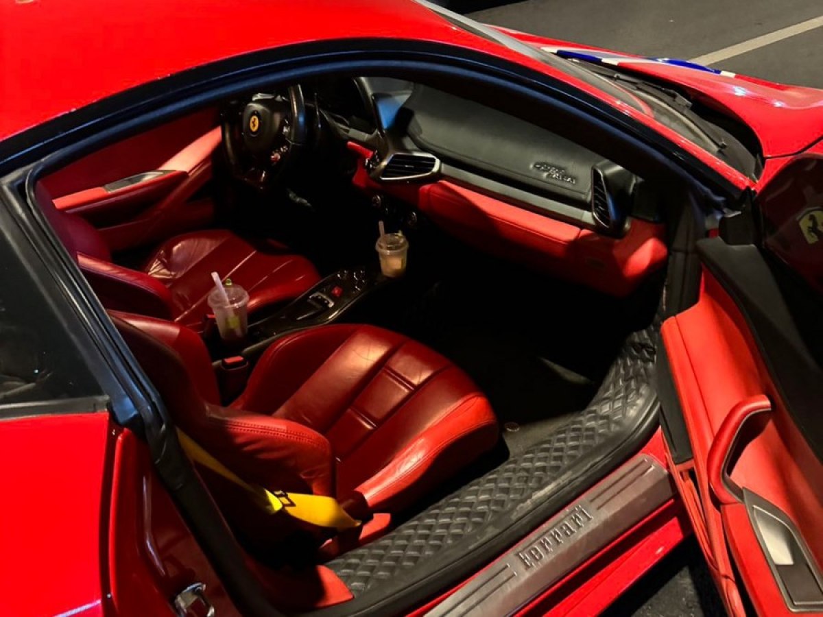 法拉利 458  2011款 4.5L Italia图片