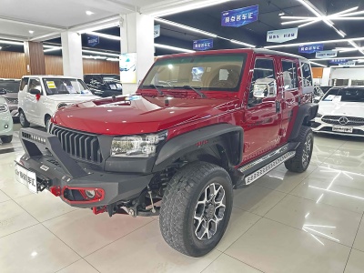 2019年5月 北京 BJ40 PLUS 2.3T 自動(dòng)四驅(qū)尊享版圖片