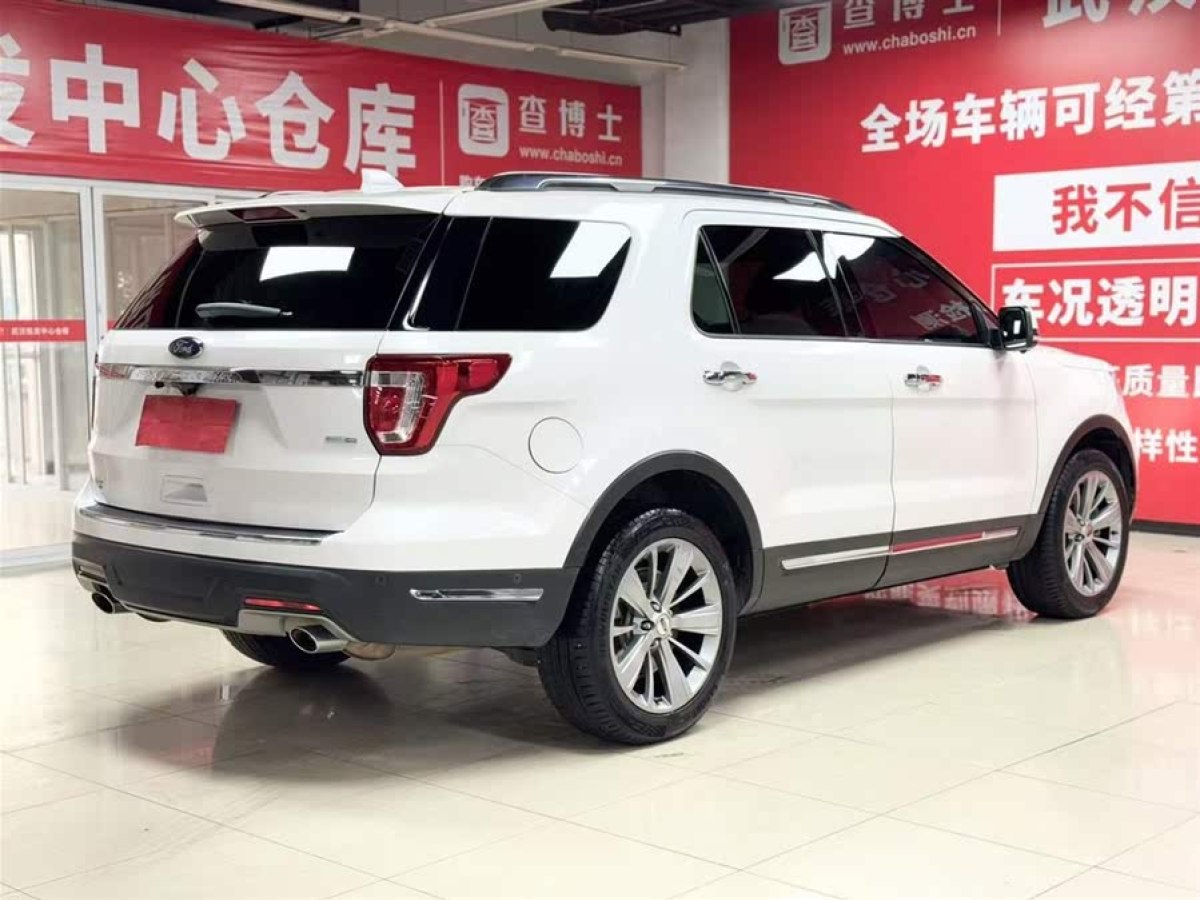 福特 探險(xiǎn)者  2018款 2.3T 精英版圖片
