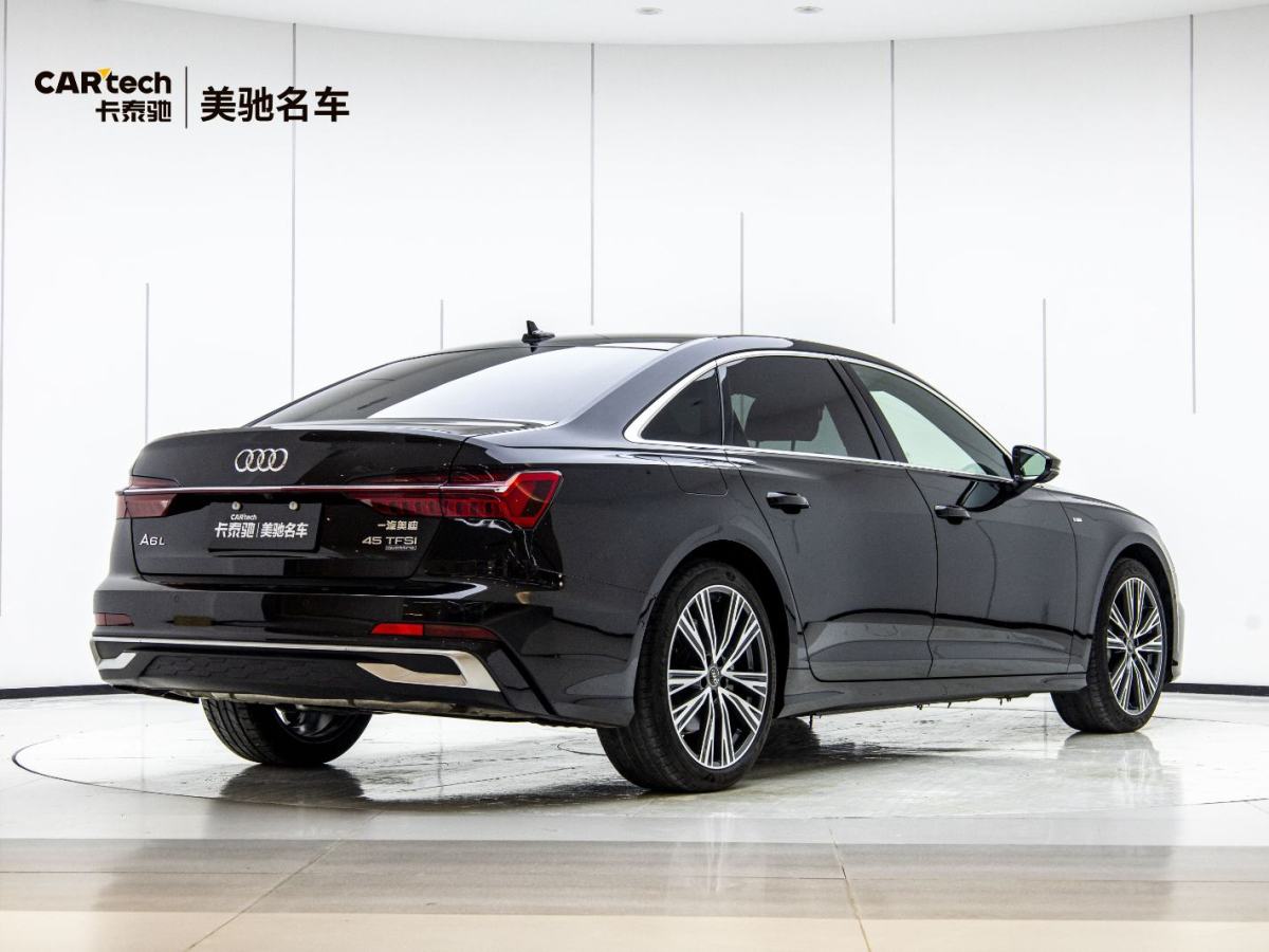 奥迪 奥迪A6L  2023款 改款 45 TFSI quattro 臻选动感型图片