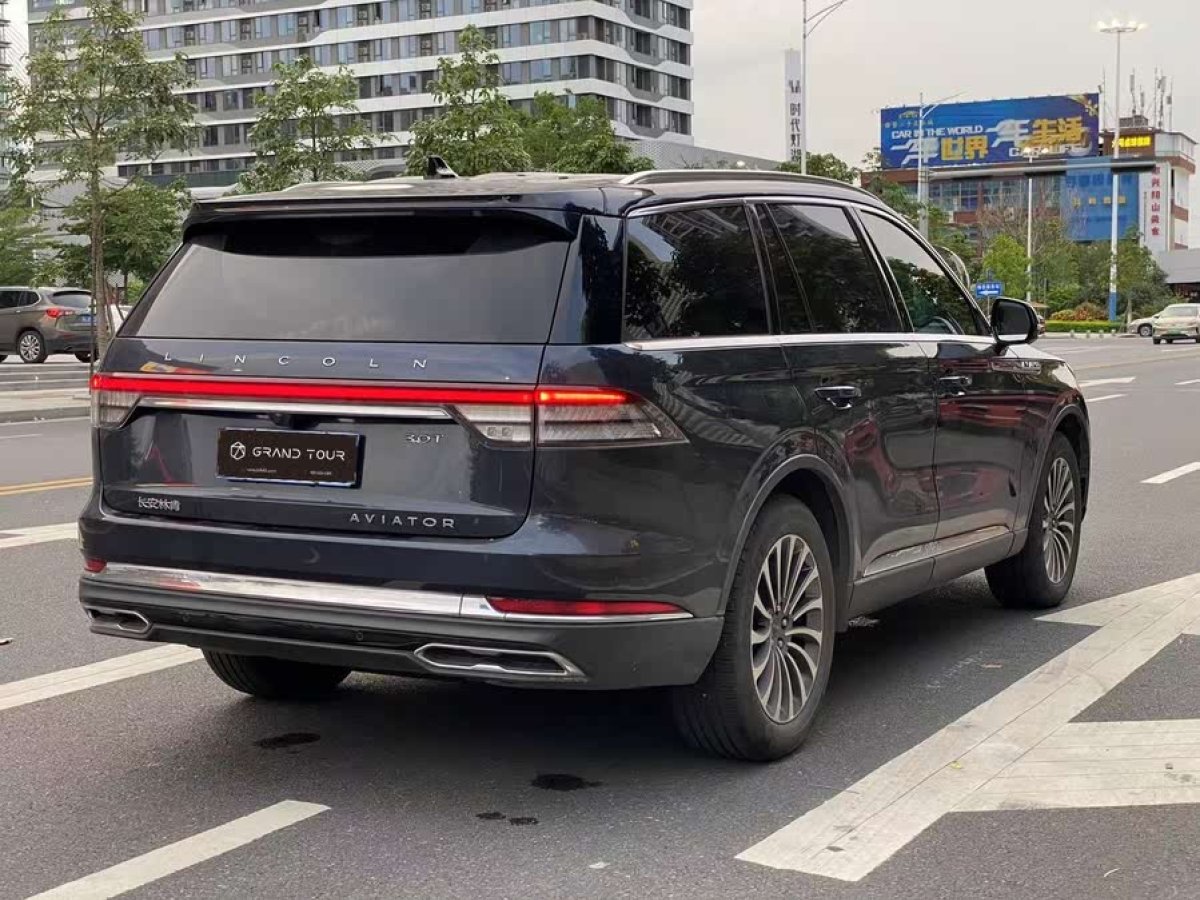 林肯 飛行家  2023款 3.0T V6 四驅(qū)尊雅巡航版 六座圖片
