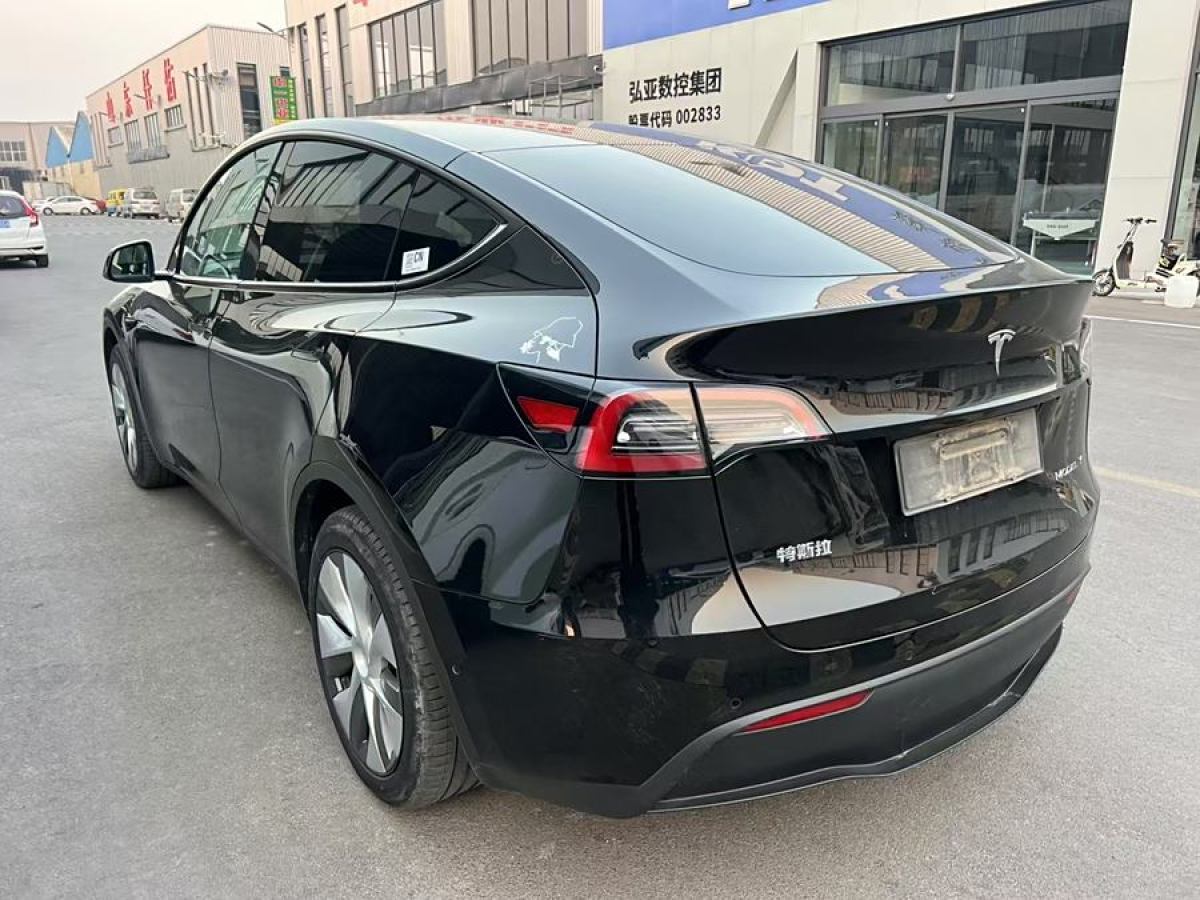 特斯拉 Model 3  2022款 后輪驅(qū)動版圖片