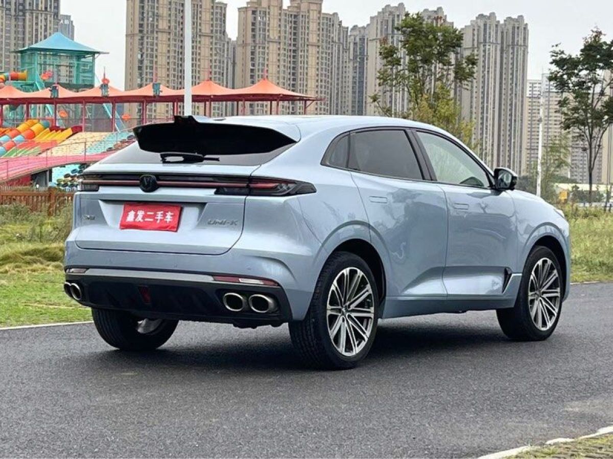 長安 長安UNI-K  2021款 2.0T 尊貴型圖片