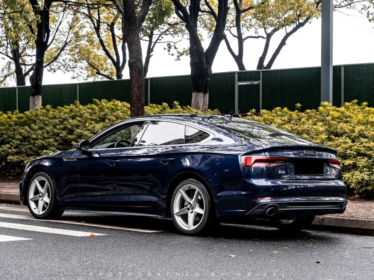 奧迪 奧迪A5  2019款 Sportback 40 TFSI 時(shí)尚型圖片