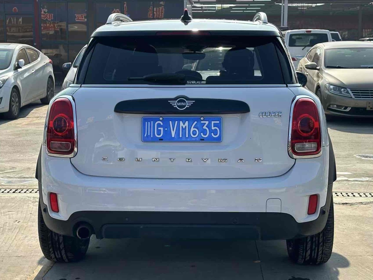 MINI COUNTRYMAN  2018款 1.5T COOPER 經(jīng)典派圖片