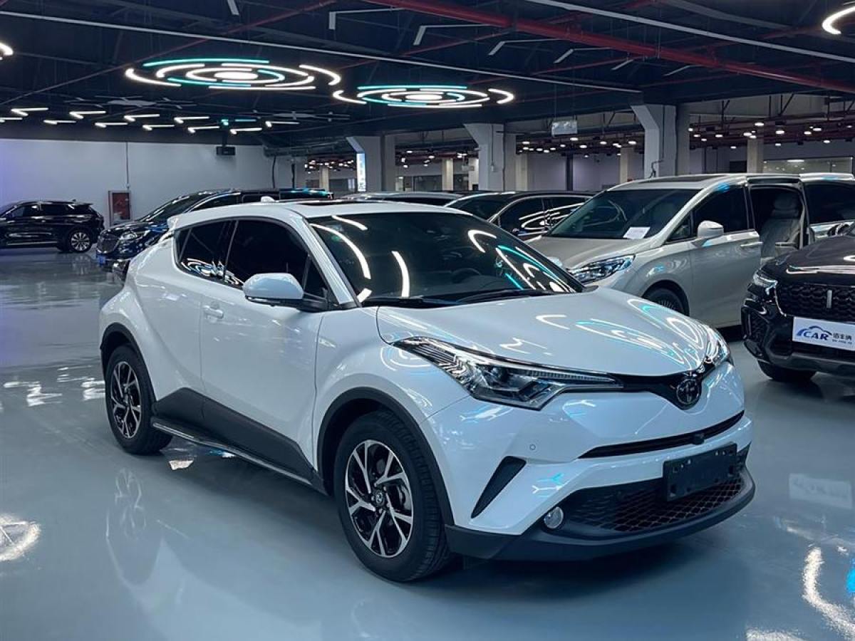 2020年12月豐田 C-HR  2020款 2.0L 豪華版