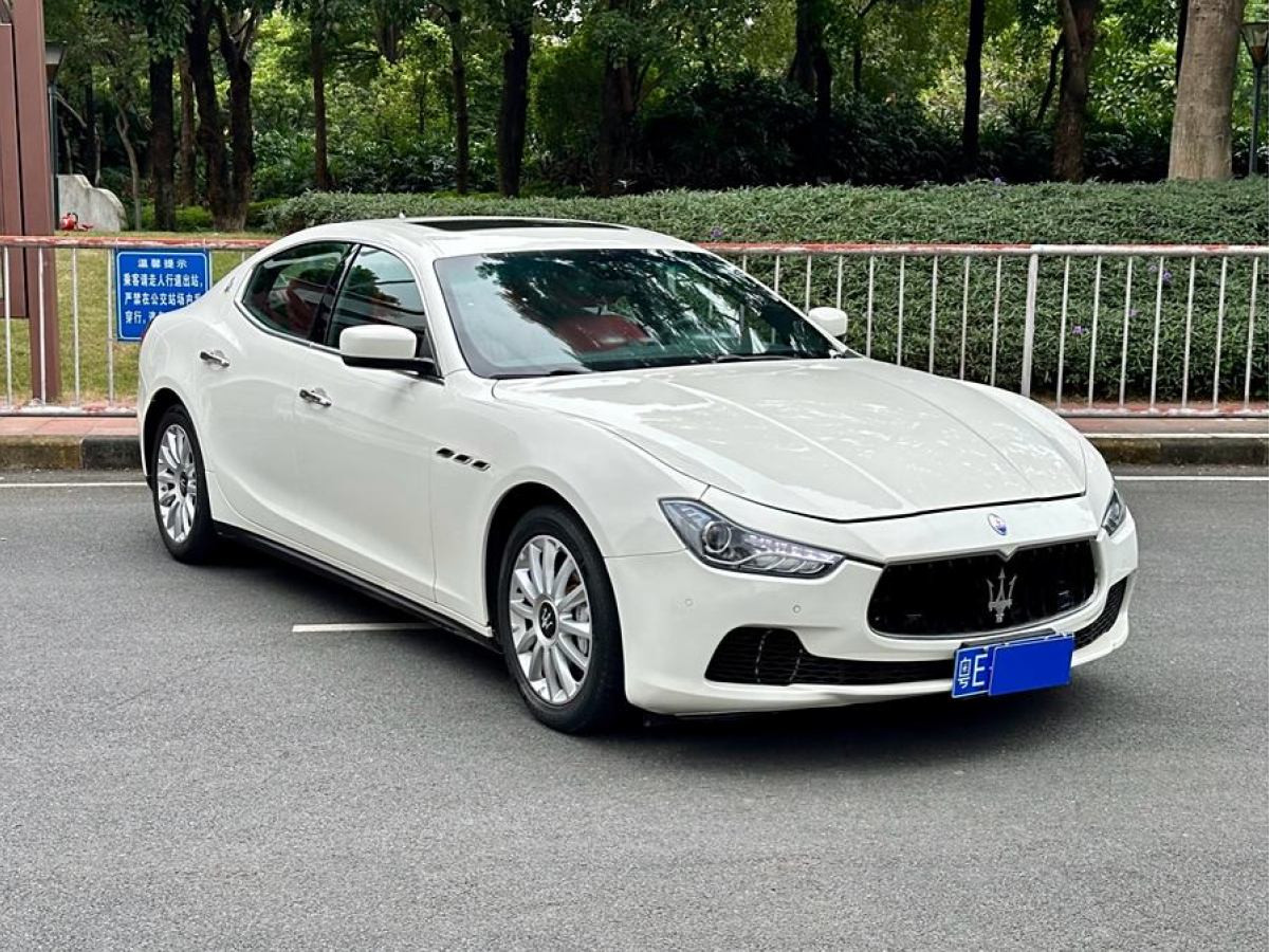 瑪莎拉蒂 Ghibli  2014款 3.0T 標(biāo)準(zhǔn)版圖片