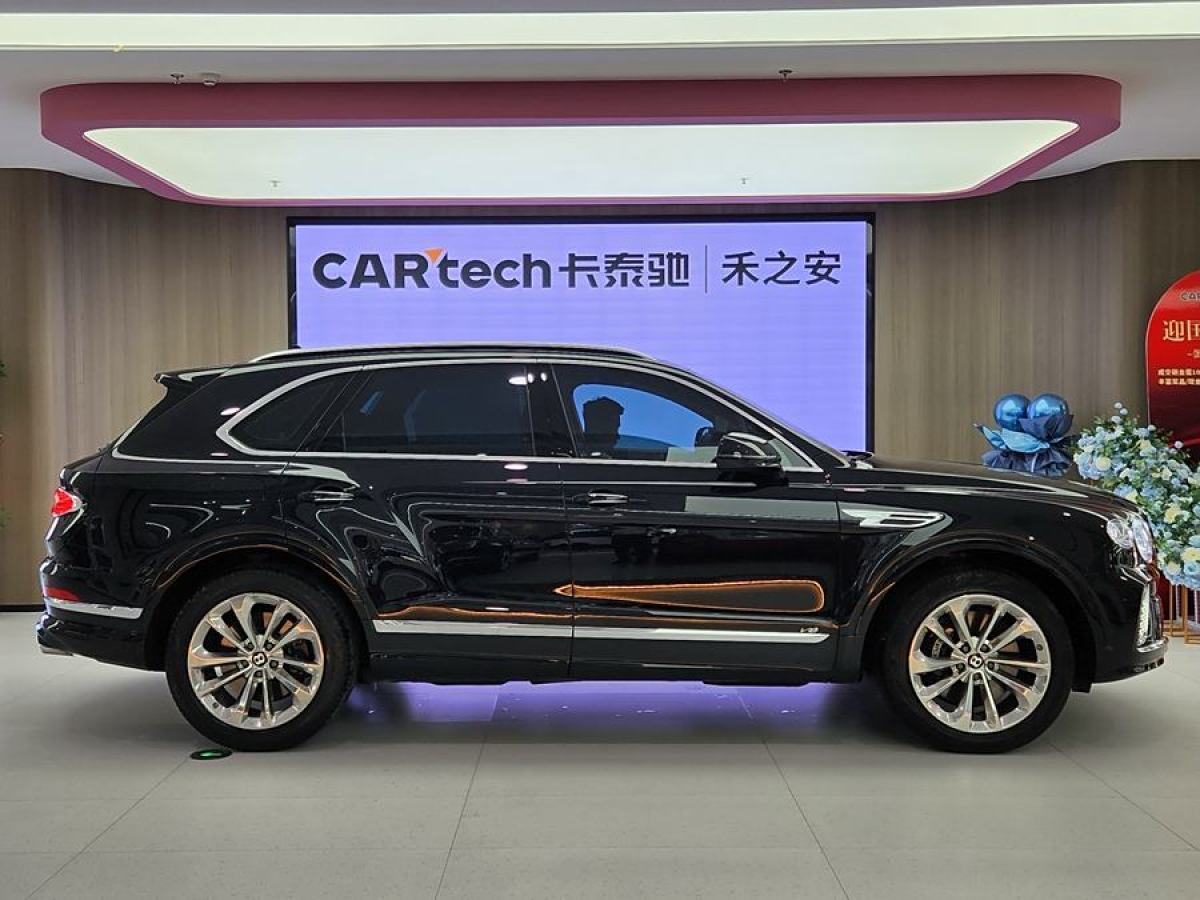 賓利 添越  2021款 4.0T V8圖片