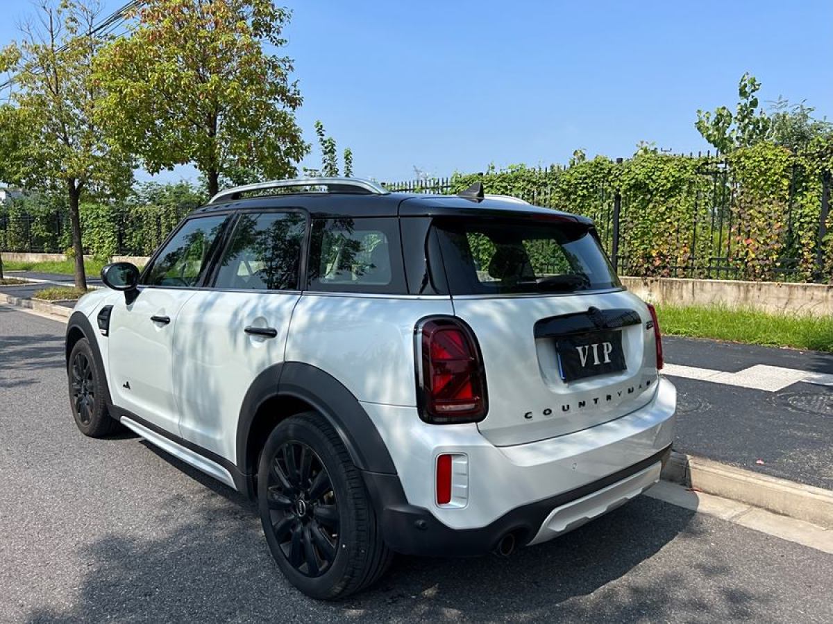 MINI COUNTRYMAN  2023款 1.5T COOPER ALL4 鑒賞家圖片