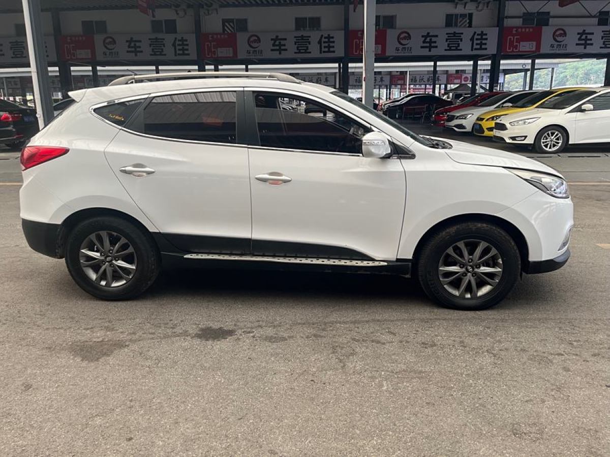 現(xiàn)代 ix35  2013款 2.0L 自動兩驅(qū)舒適型GL 國IV圖片