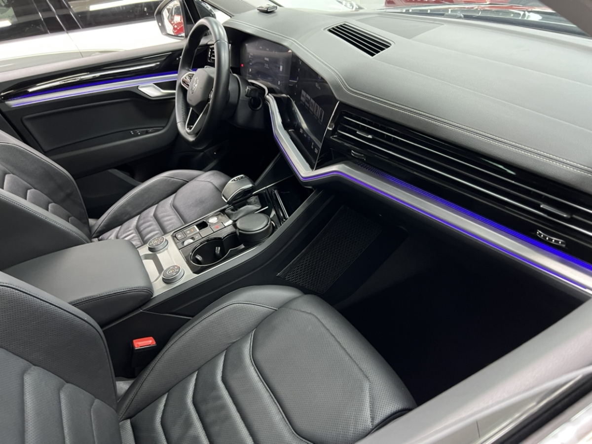 2021年10月大眾 途銳  2021款 2.0TSI 銳尚版