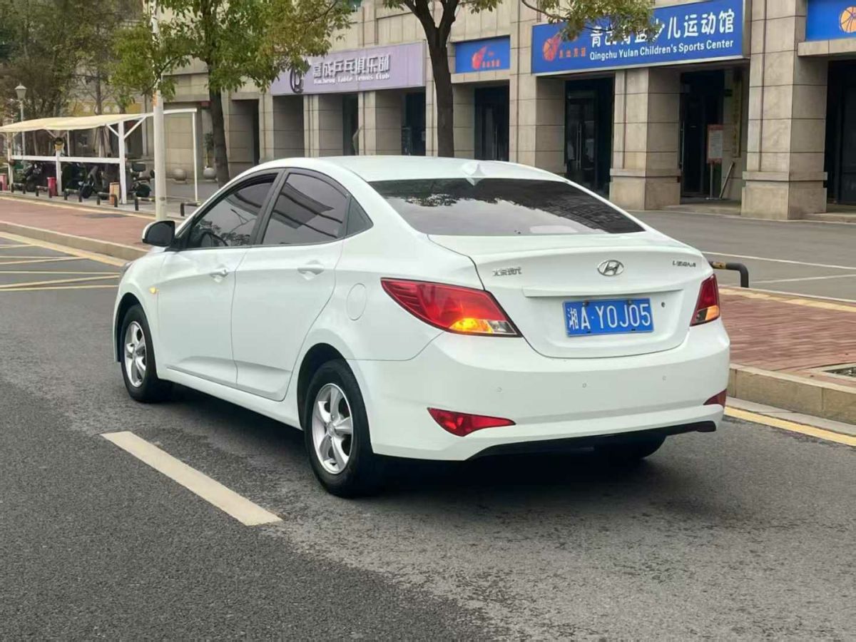 現(xiàn)代 瑞納  2014款 1.4 GLS 智能型圖片