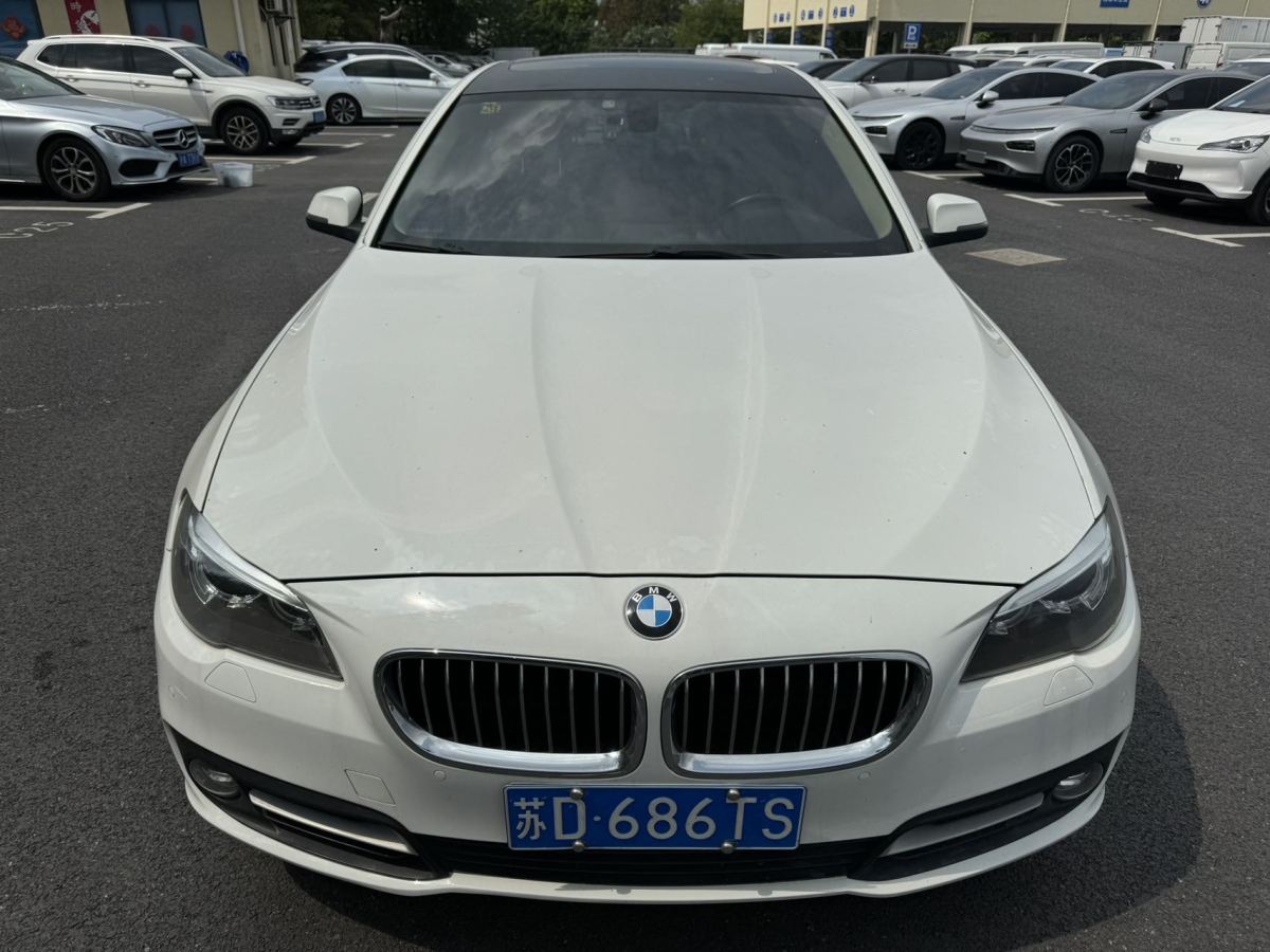 宝马 宝马5系  2015款 528i xDrive 豪华设计套装型图片