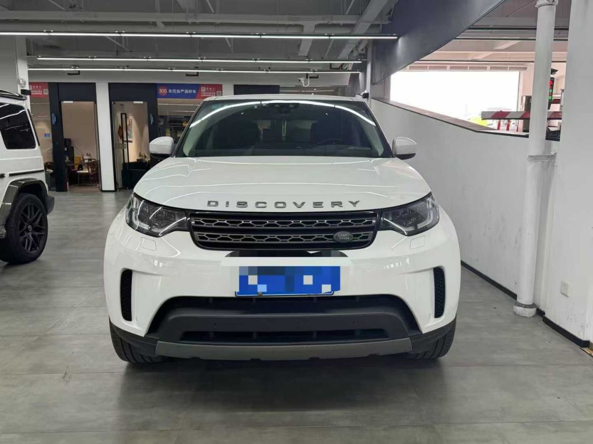 路虎 發(fā)現(xiàn)  2019款 3.0 V6 HSE圖片