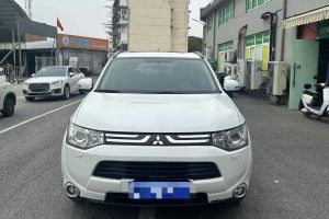 歐藍(lán)德 三菱 2.0L 兩驅(qū)運(yùn)動(dòng)超值版 5座