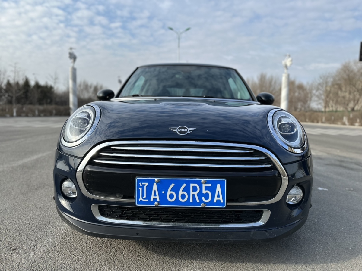 MINI MINI  2019款 1.5T COOPER 經(jīng)典派圖片