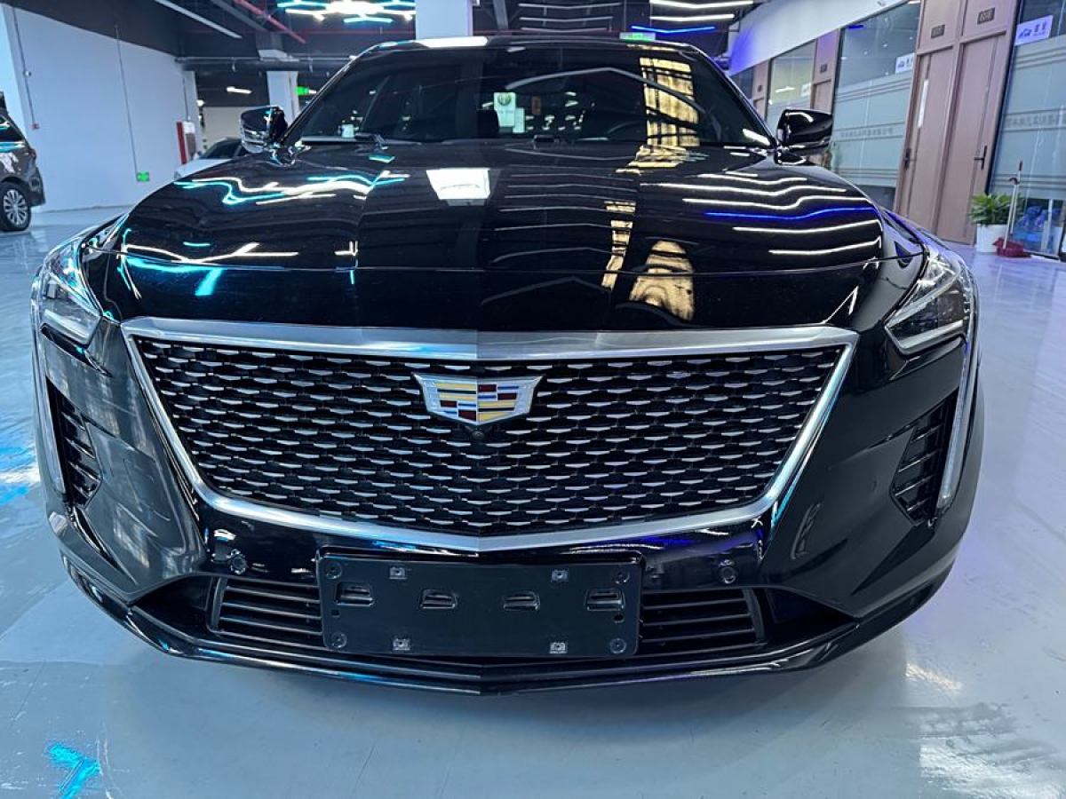 凱迪拉克 CT6  2019款 28T 豪華型圖片