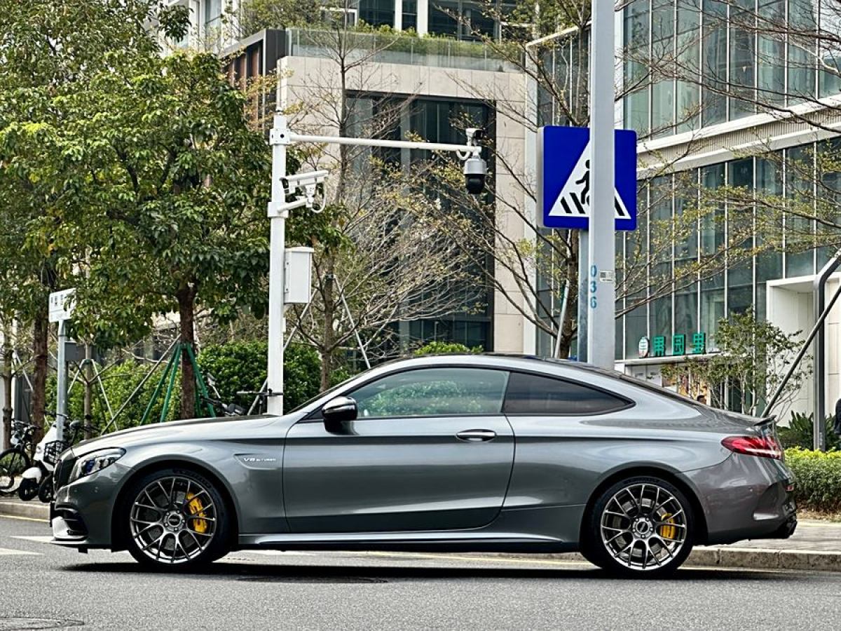 奔馳 奔馳C級AMG  2019款 AMG C 63 轎跑車圖片