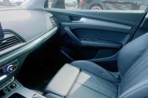 奧迪Q5 e-tron 奧迪 40 e-tron 星耀型 機甲套裝