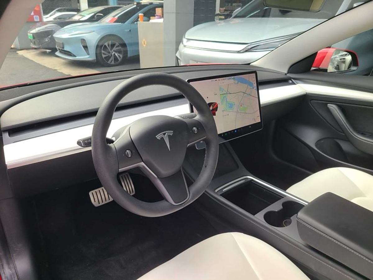 特斯拉 Model Y  2021款 Performance高性能全輪驅(qū)動(dòng)版圖片