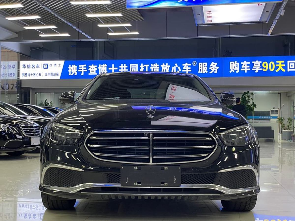 奔馳 奔馳E級(jí)  2022款 改款 E 300 L 時(shí)尚型圖片