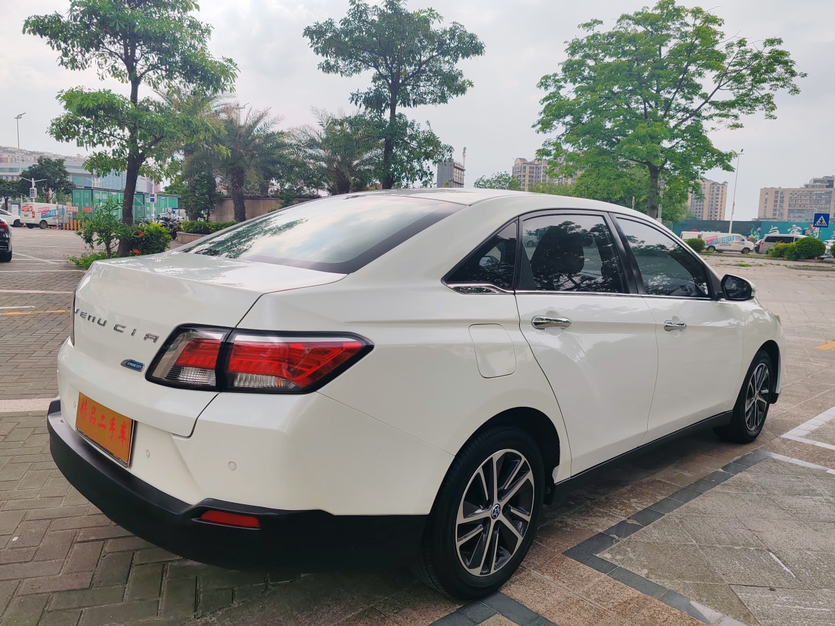 啟辰 D60  2018款 1.6L CVT智聯(lián)精英版圖片