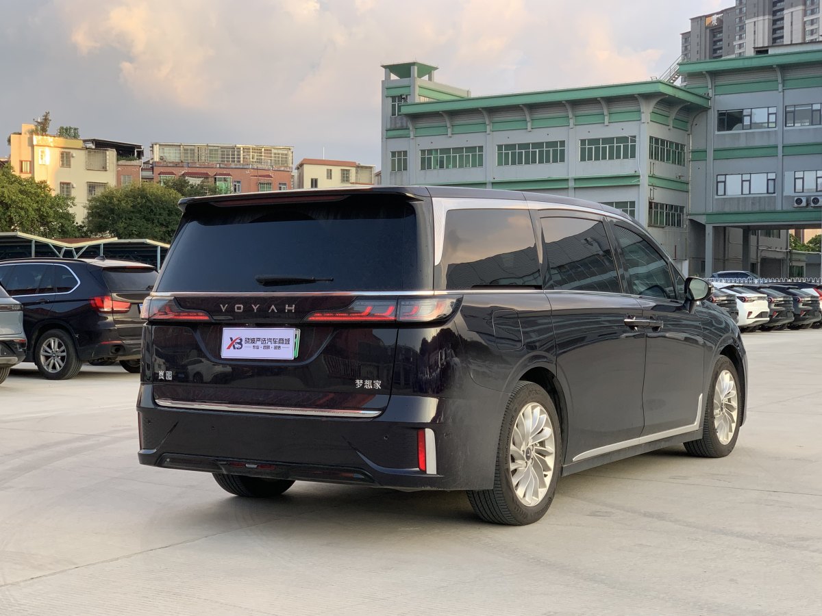 嵐圖 夢想家  2024款 PHEV 超長續(xù)航尊貴版圖片