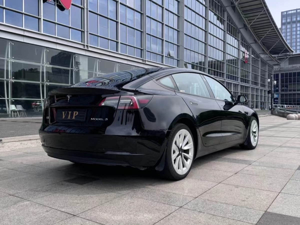 特斯拉 Model Y  2022款 后輪驅(qū)動版圖片