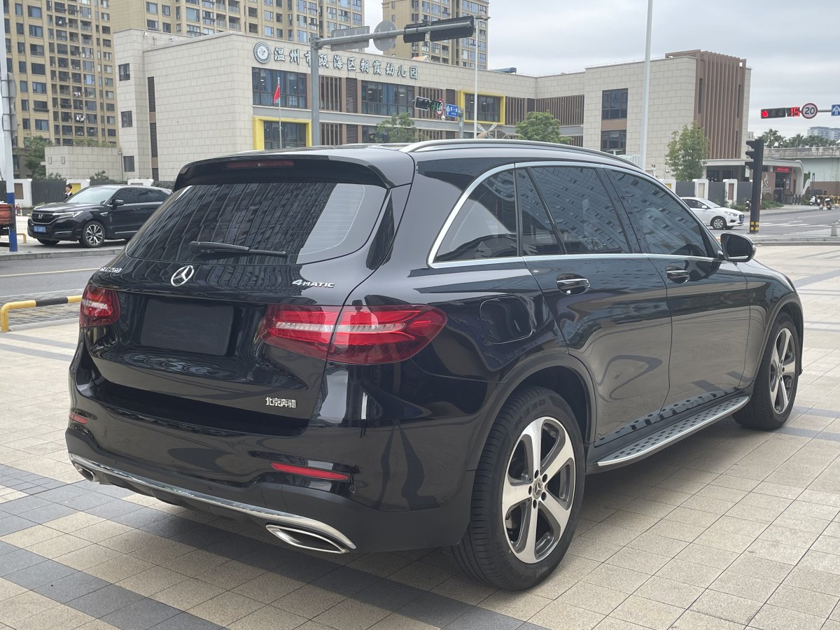 奔馳 奔馳GLC  2016款 GLC 260 4MATIC 豪華型圖片