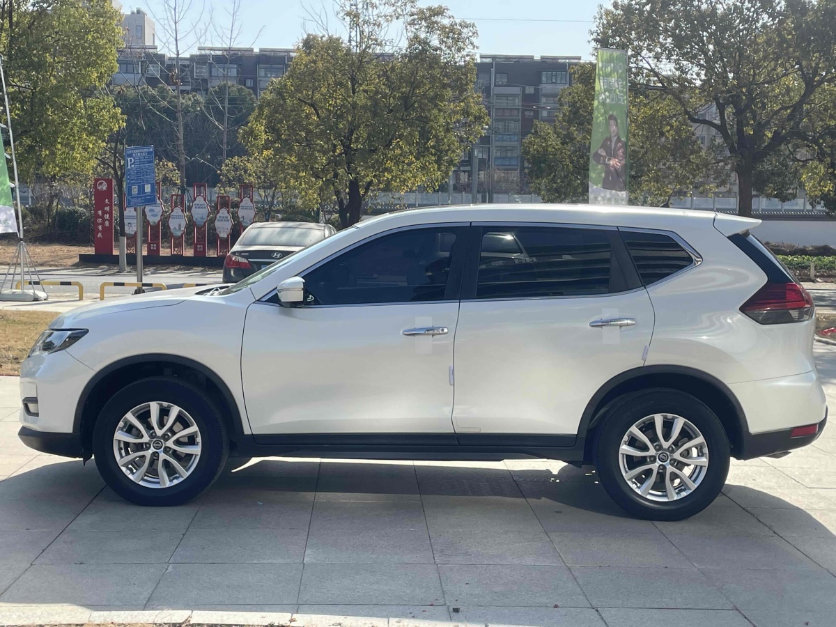 日產(chǎn) 奇駿  2019款 2.0L CVT智聯(lián)舒適版 2WD圖片