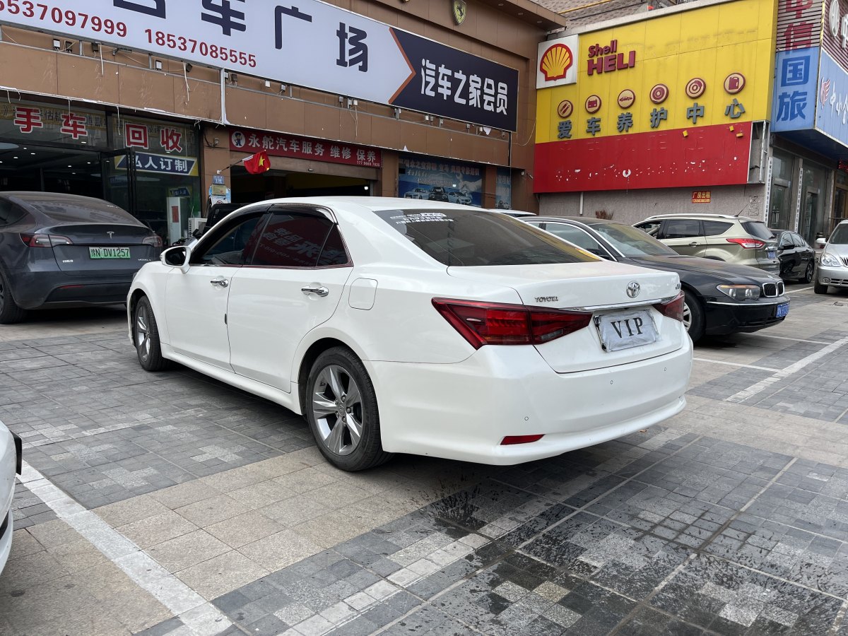 豐田 皇冠  2015款 2.5L 時尚限量版圖片