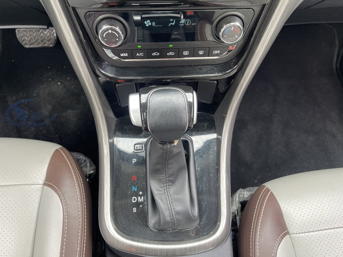 北汽幻速 S5  2017款 1.3T CVT豪华型图片