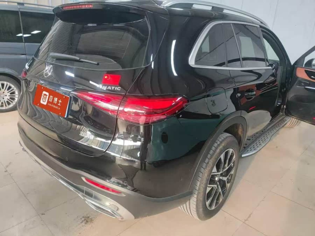 奔馳 奔馳GLC  2024款 GLC 260 L 4MATIC 動(dòng)感型 7座圖片