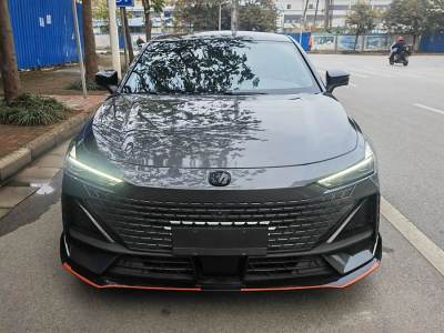 2023年5月 長(zhǎng)安 長(zhǎng)安UNI-V 1.5T 尊享型圖片