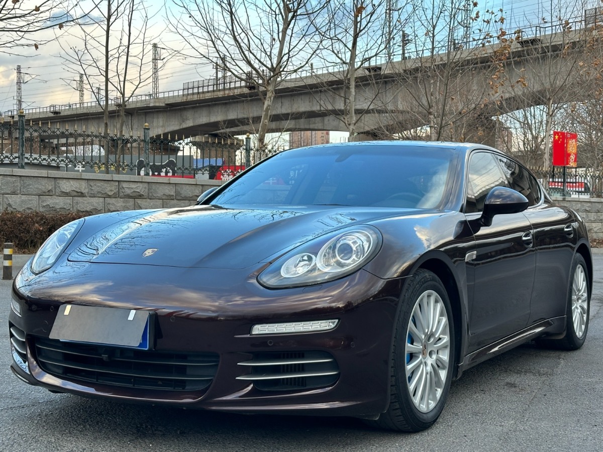 保時(shí)捷 Panamera  2014款 Panamera 4 3.0T圖片