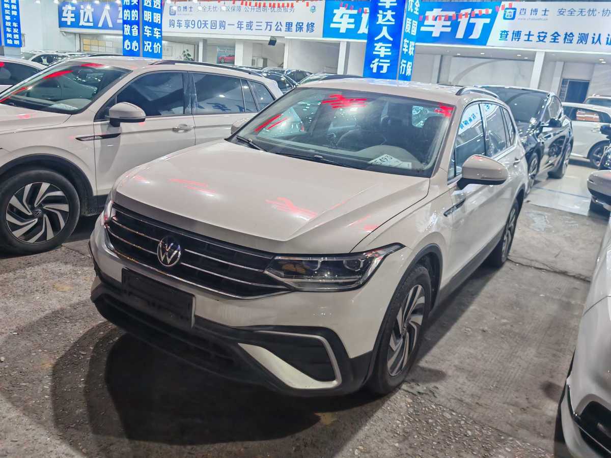 大眾 途觀L  2023款 改款 330TSI 自動兩驅(qū)舒享版圖片