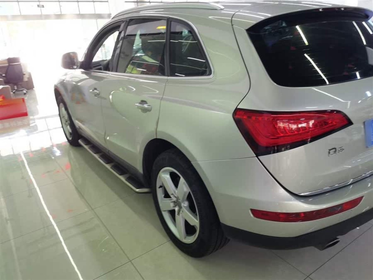 奧迪 奧迪Q5  2017款 40 TFSI 進(jìn)取型圖片