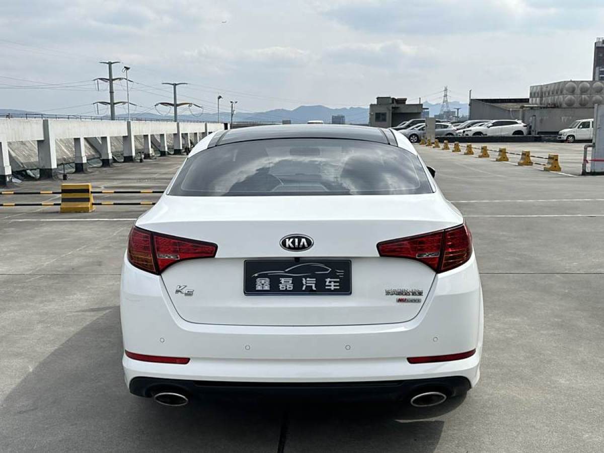 起亞 K5  2011款 2.0L 自動(dòng)DLX圖片