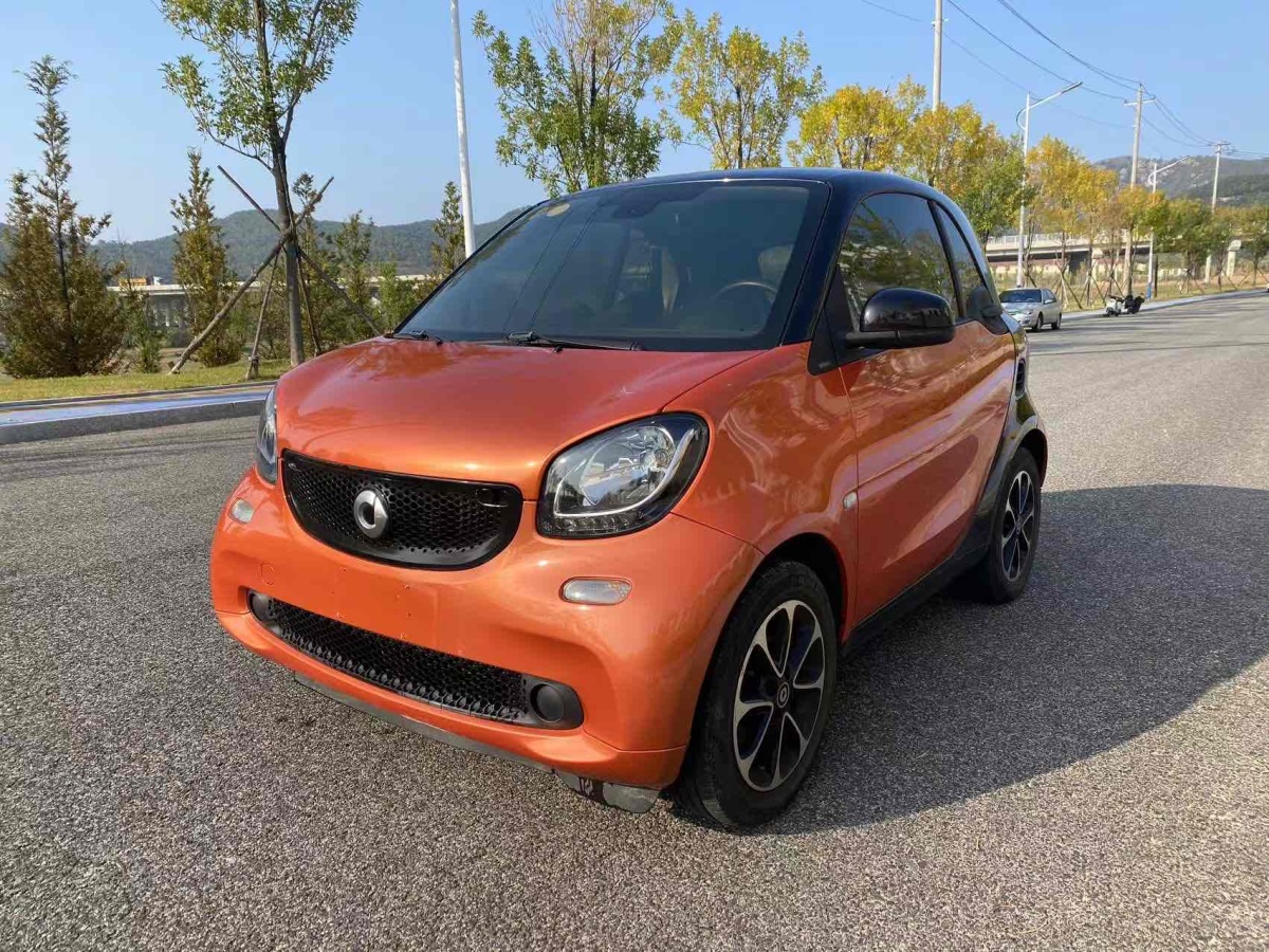 smart fortwo  2015款 1.0L 52千瓦硬頂激情版圖片