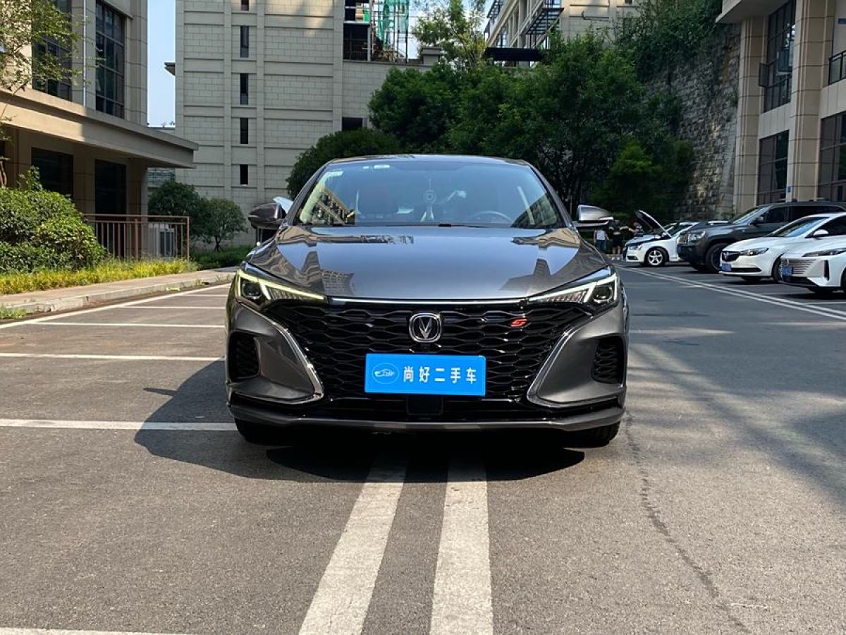 長(zhǎng)安 逸動(dòng)  2021款 PLUS 藍(lán)鯨NE 1.4T GDI DCT旗艦型圖片