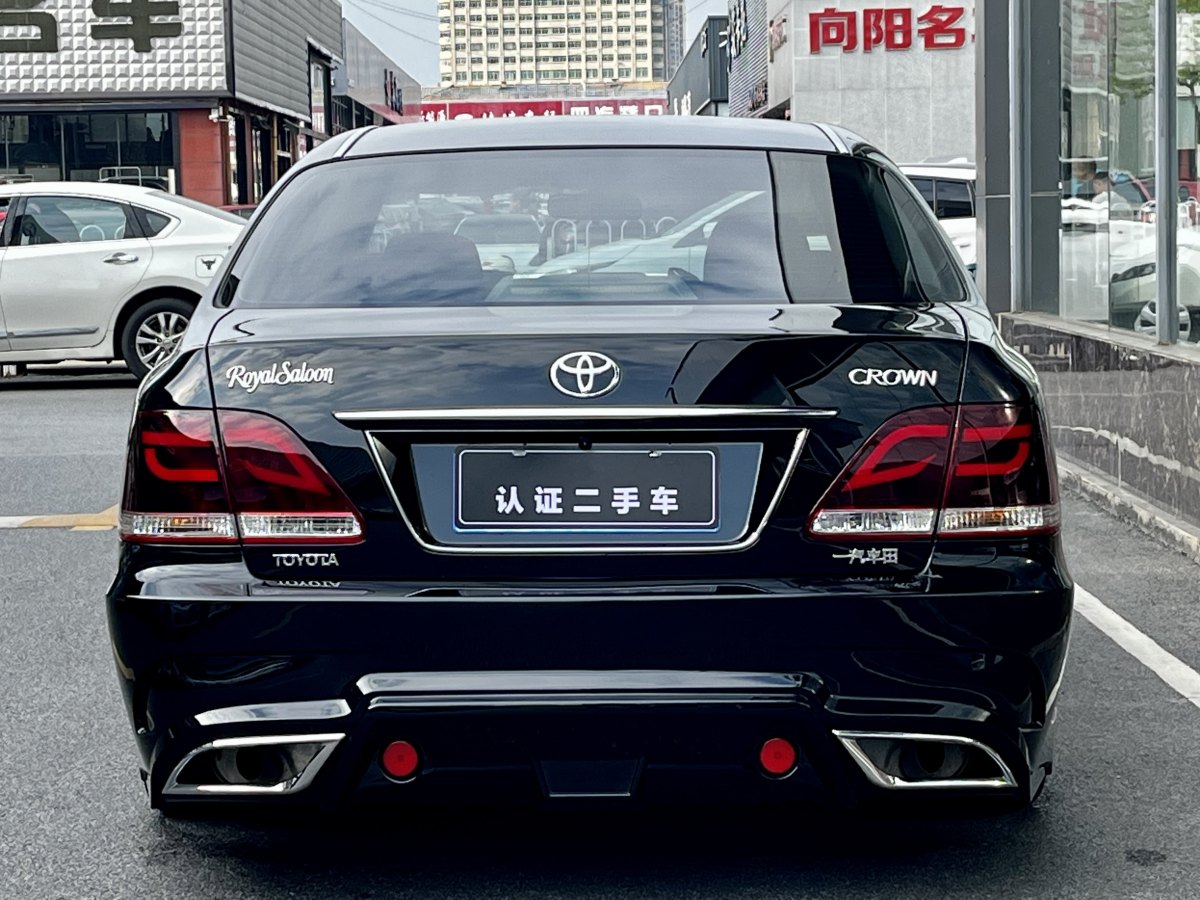 豐田 皇冠  2007款 2.5L Royal 導(dǎo)航版圖片