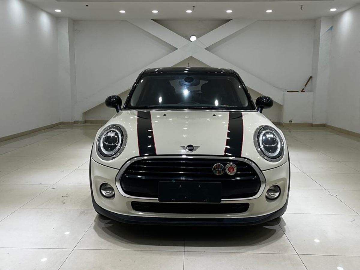 MINI MINI  2018款 1.5T COOPER 經典派 五門版圖片